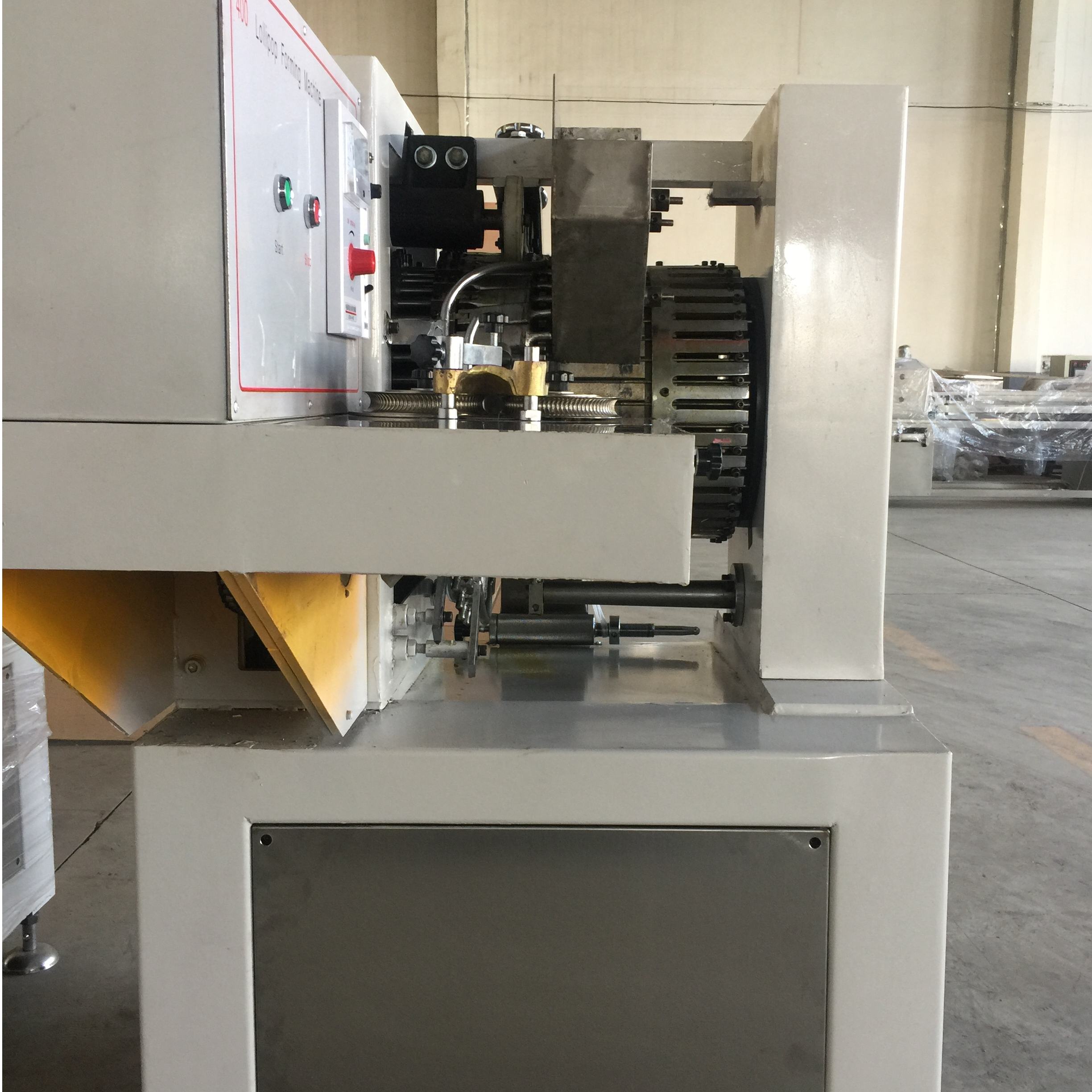 Máquina formadora de piruletas de bolas CY-400