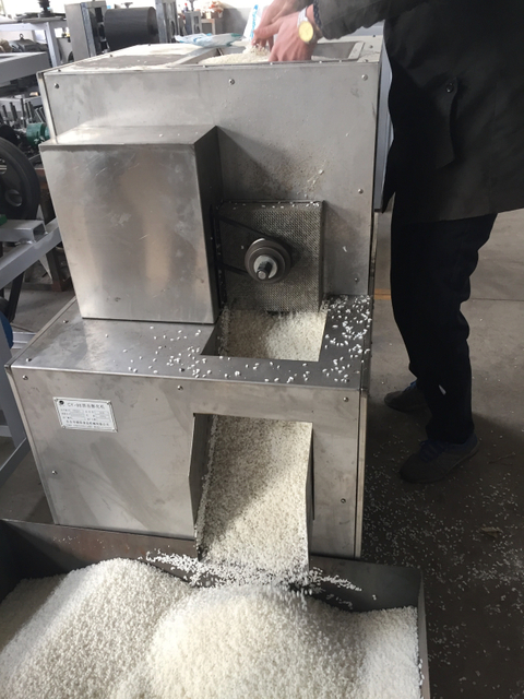 Máquina de soplado por extrusión CY